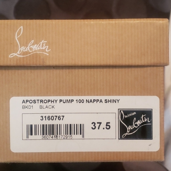 Christian Louboutin - Picture 9 of 10